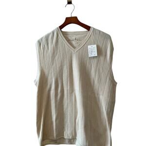 Johnnie Walker Links Golf Sweater Vest Off White L